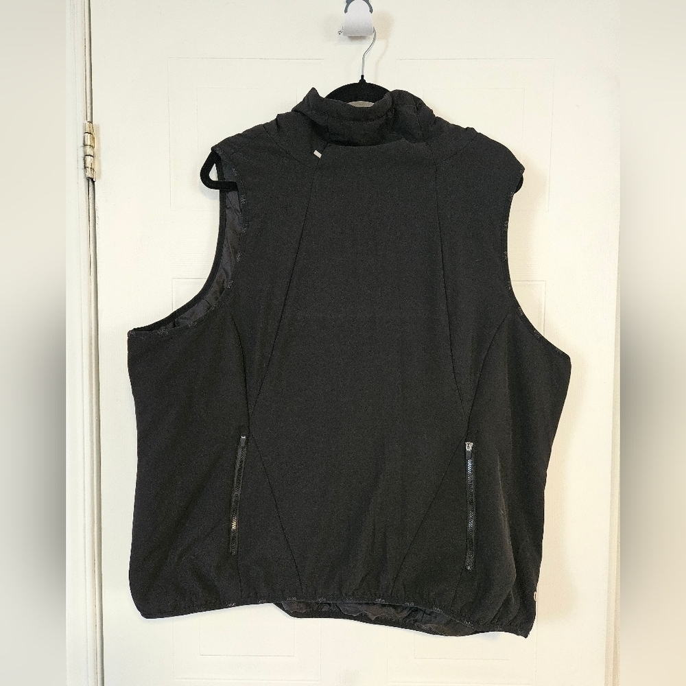 Hyba Womens XXL plus Size Sleevless Vest Jacket Mock Neck Resizable Black Puffer